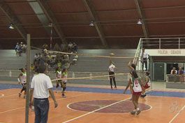 Capilandia-e-Placa-saem-na-frente-no-Campeonato-de-Volei-Juvenil,-no-AP]